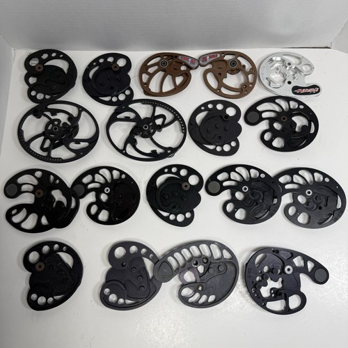 Compound bow cams lot 18 - lot,